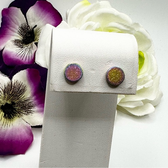 Oil Slick Stud Earrings Multi Color NEW! - Picture 3 of 7